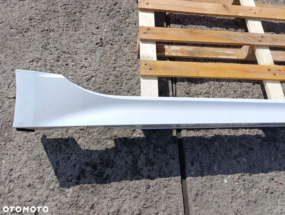 kia stinger gt prawa nakŁadka progowa - 2