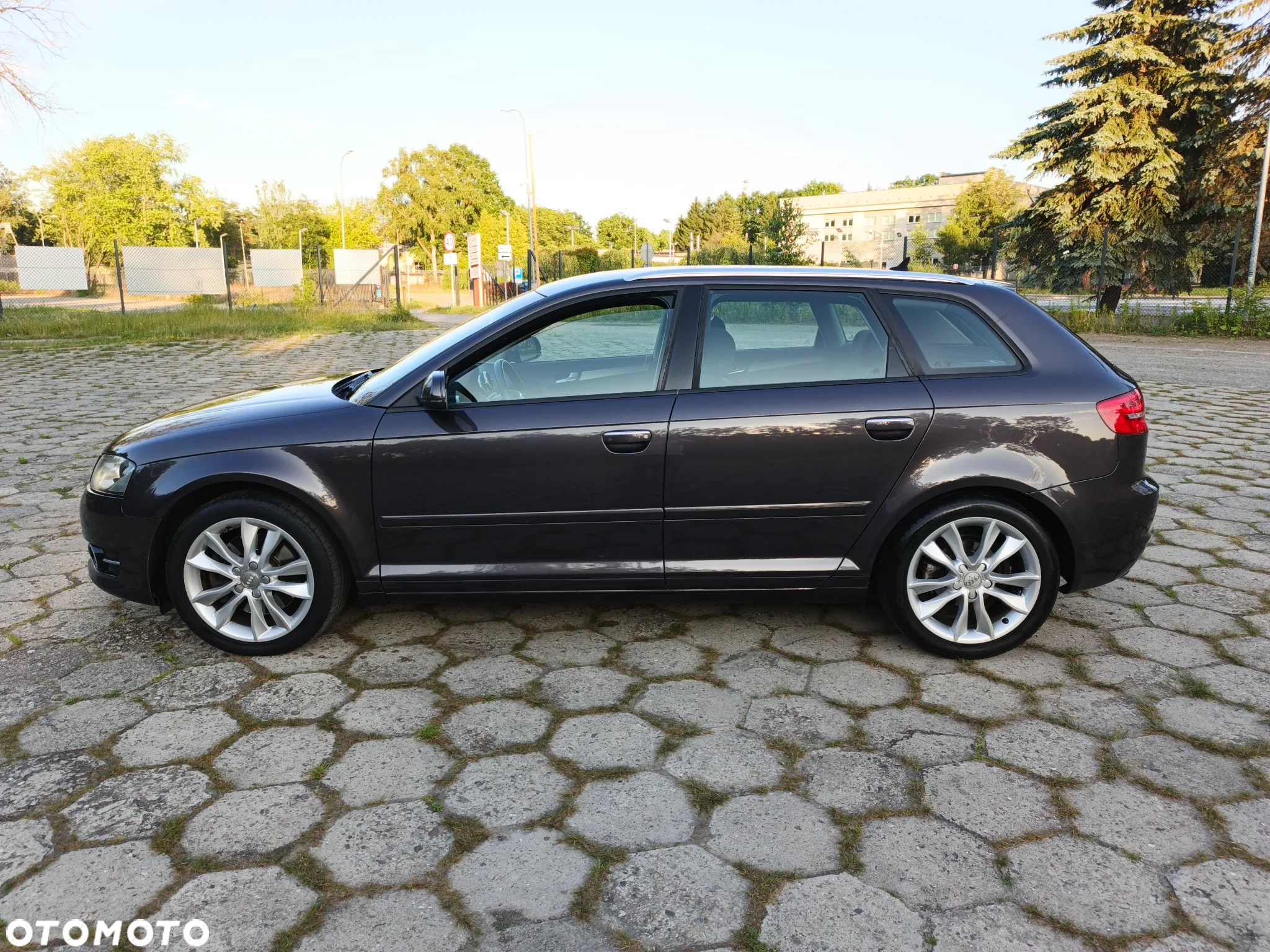 Audi A3 2.0 TDI Sportback DPF Attraction - 3