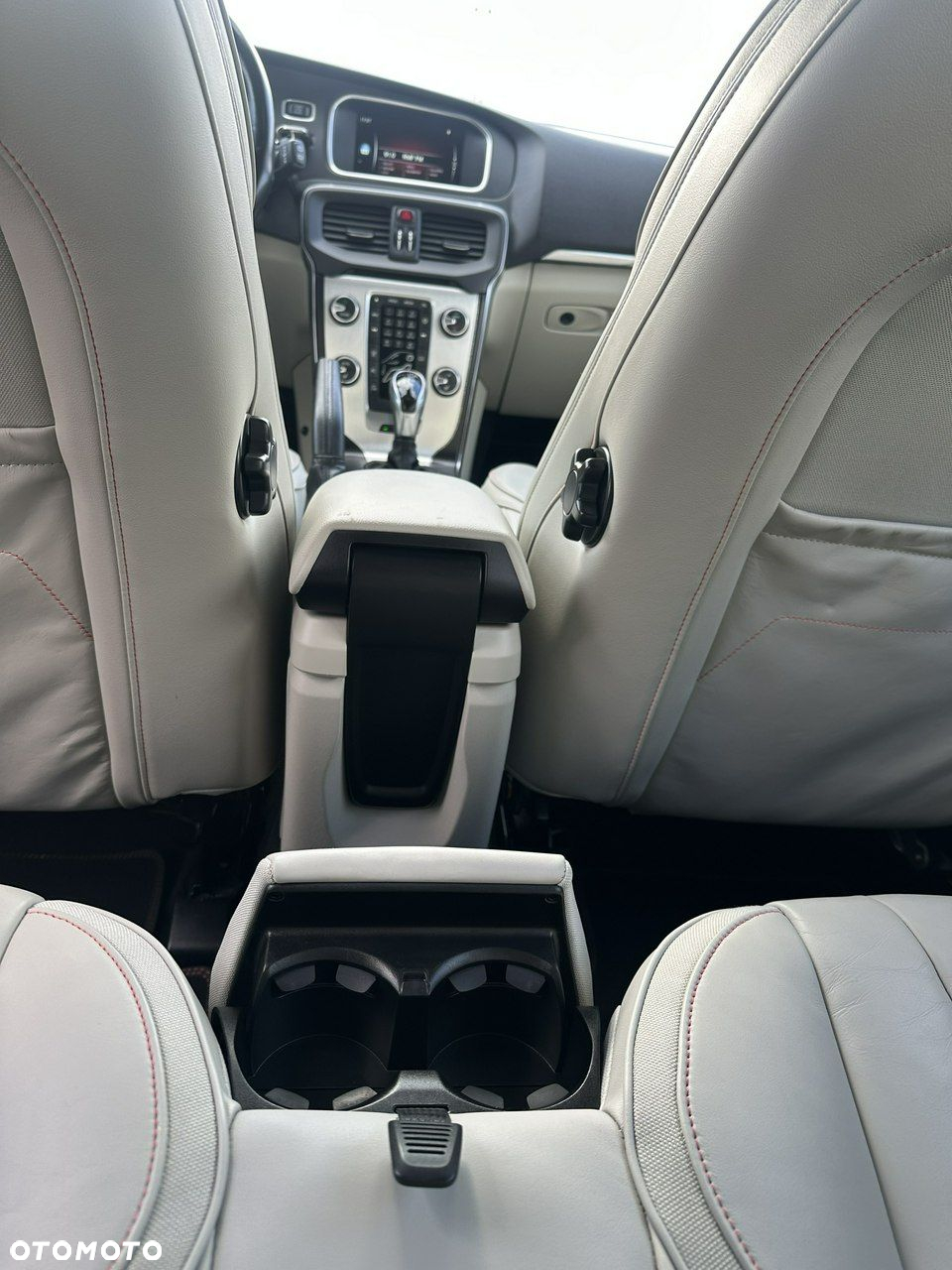 Volvo V40 - 20