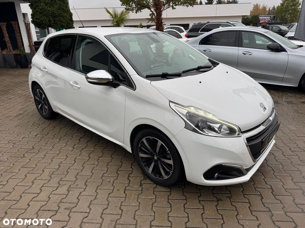 Peugeot 208 PureTech 110 Stop & Start EAT6 Allure - 38