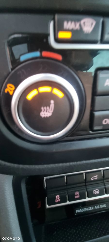 Volkswagen Sharan 2.0 TDI Highline DSG - 24