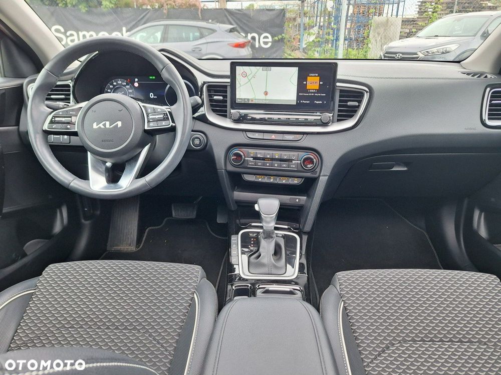 Kia XCeed 1.5 T-GDI Business Line DCT - 19