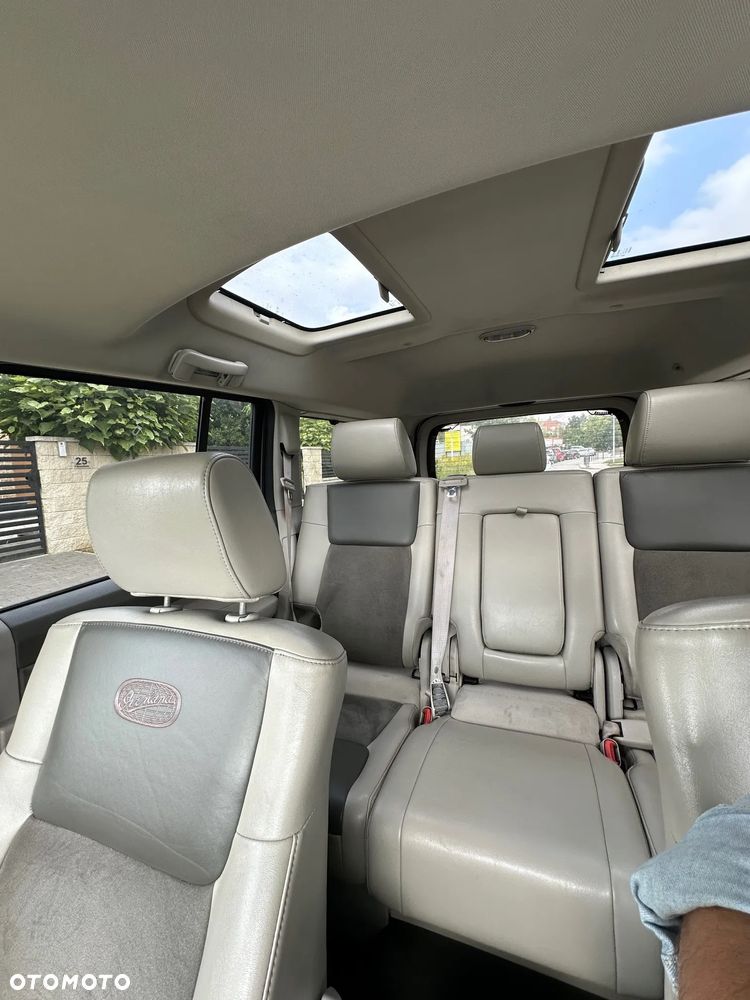 Jeep Commander 3.0 CRD Overland - 12