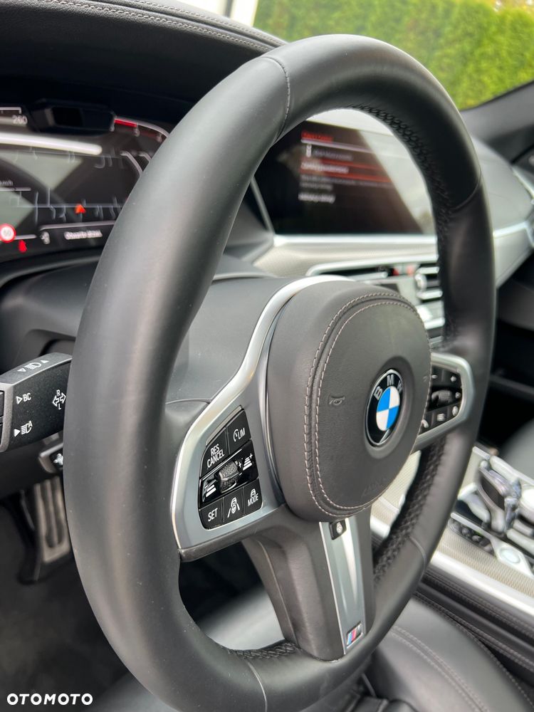 BMW X5 xDrive40d - 23