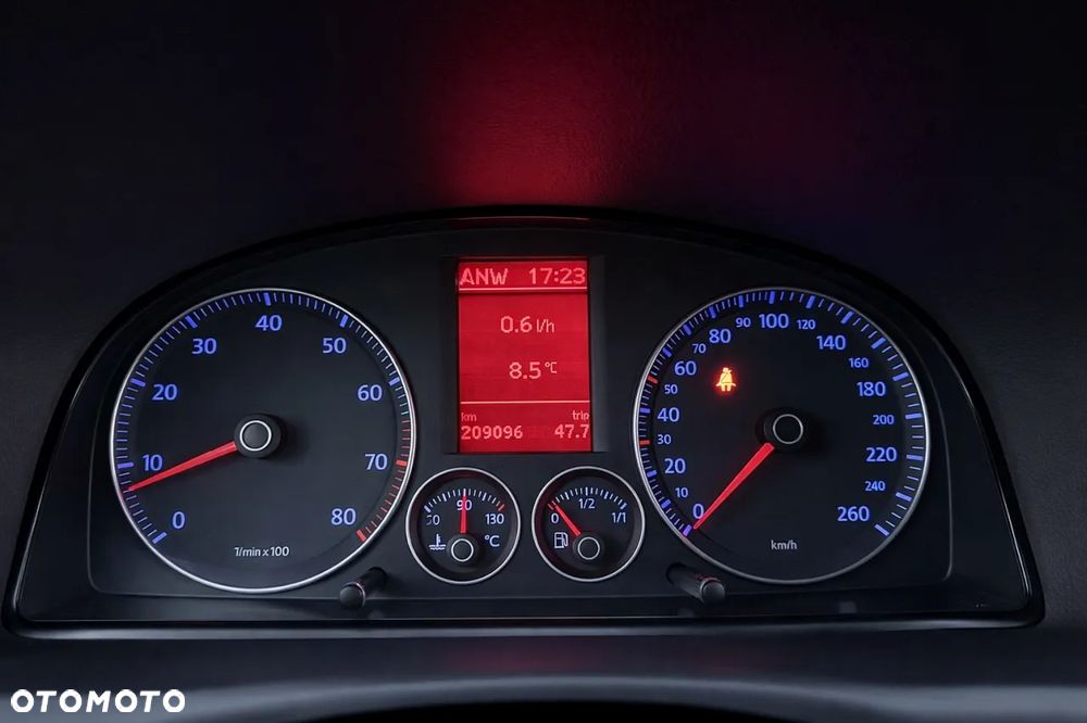 Volkswagen Touran 1.4 TSI Freestyle - 38