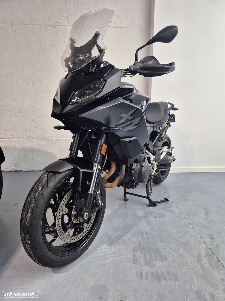 BMW F 900 XR Triple Black - 2