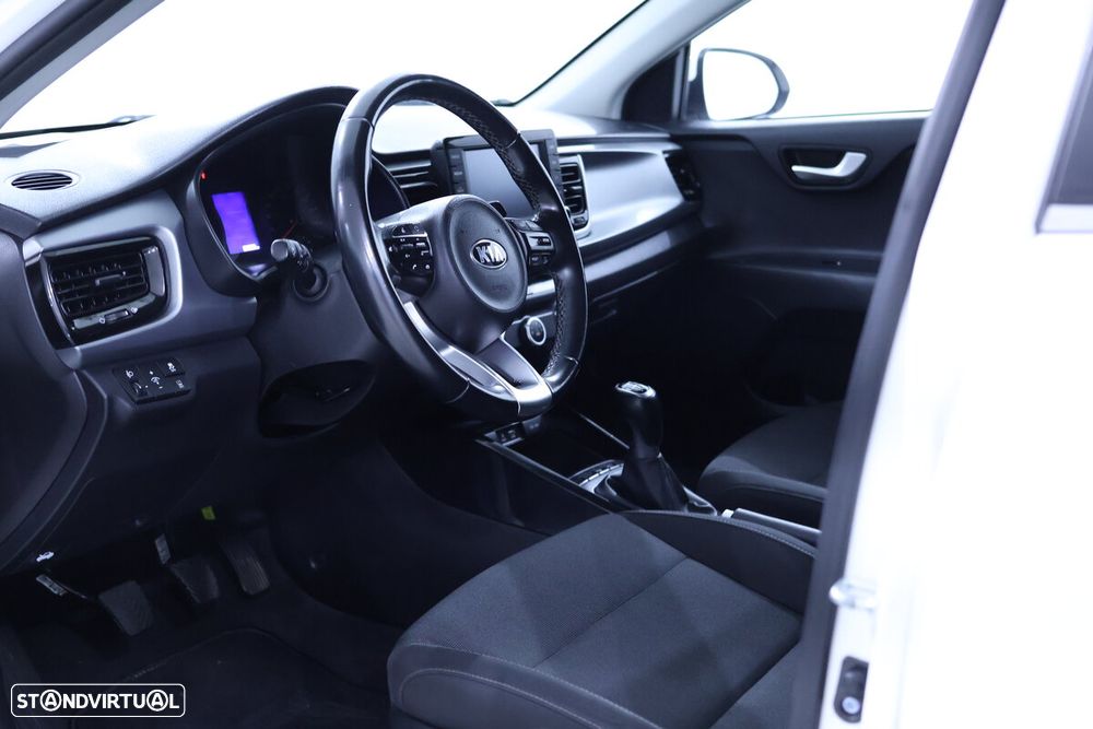 Kia Rio - 12