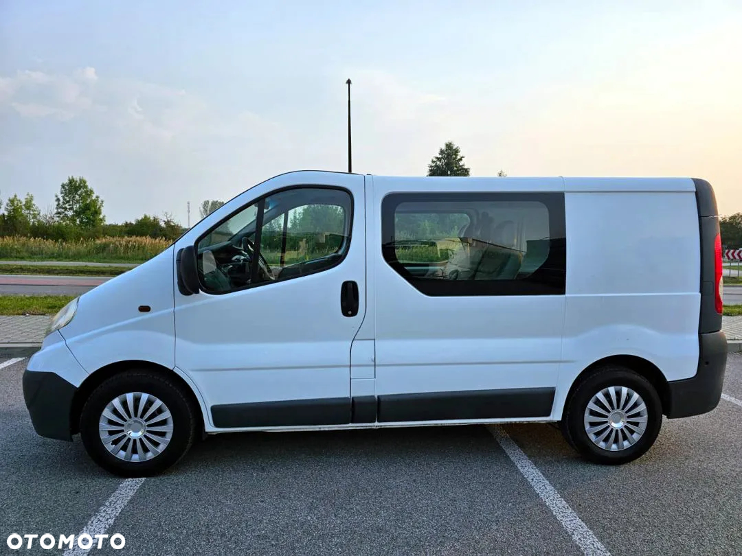 Opel Vivaro 2.5 CDTI L1H1 Tour - 37