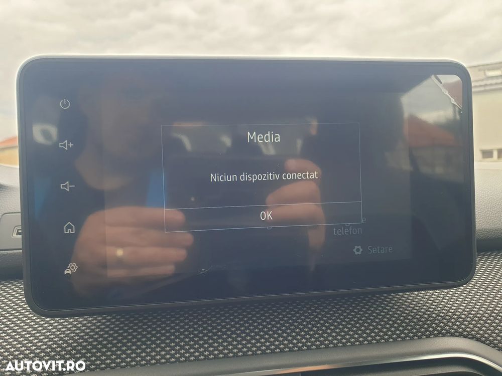 Dacia Logan TCe 90 MT6 Prestige - 24