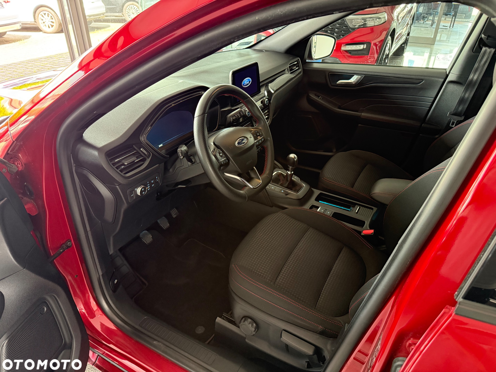Ford Kuga 1.5 EcoBoost FWD ST-Line - 15