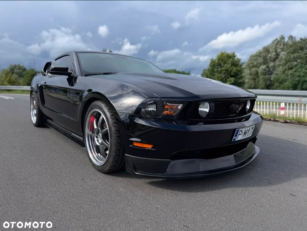 Ford Mustang 5.0 V8 GT - 2