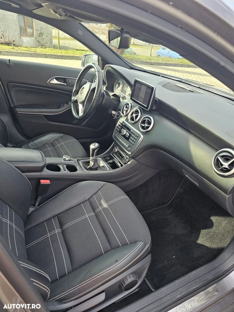 Mercedes-Benz A 180 - 11