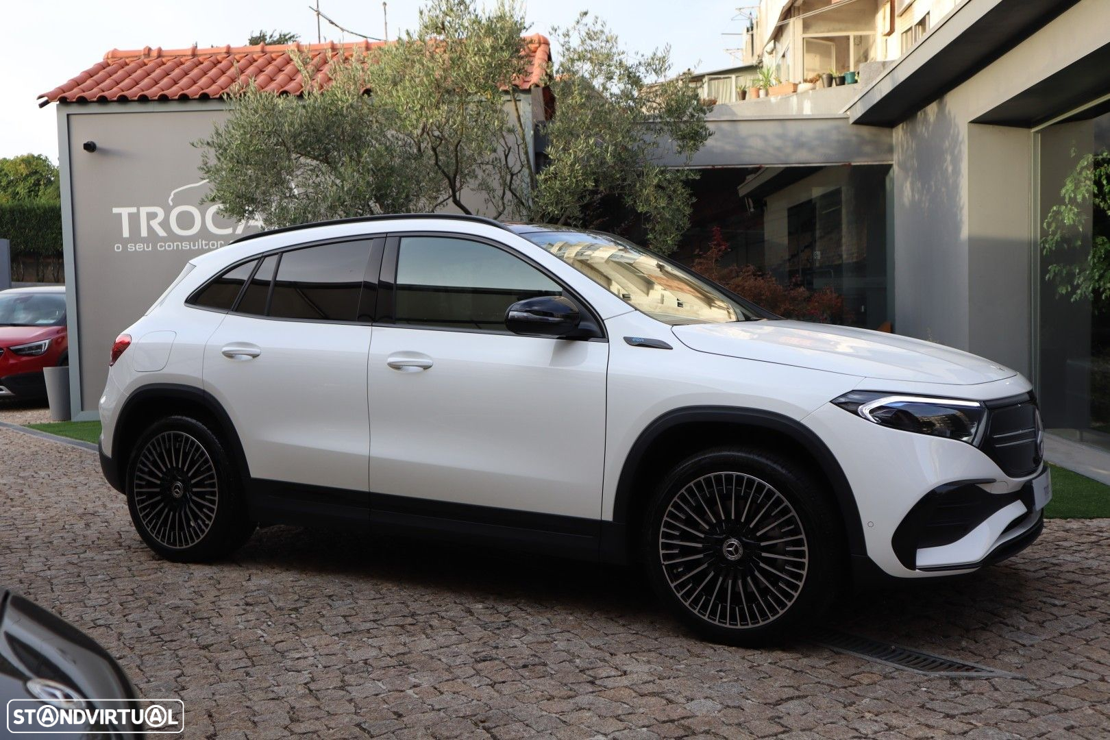 Mercedes-Benz EQA 250 AMG Line - 9