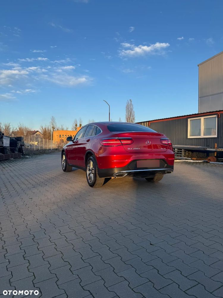 Mercedes-Benz GLC - 7