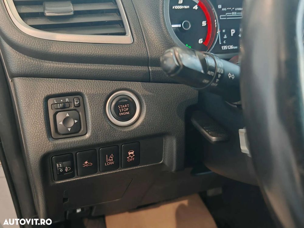 Mitsubishi L200 Double Cab 2.2 DI-D A/T Intense - 21