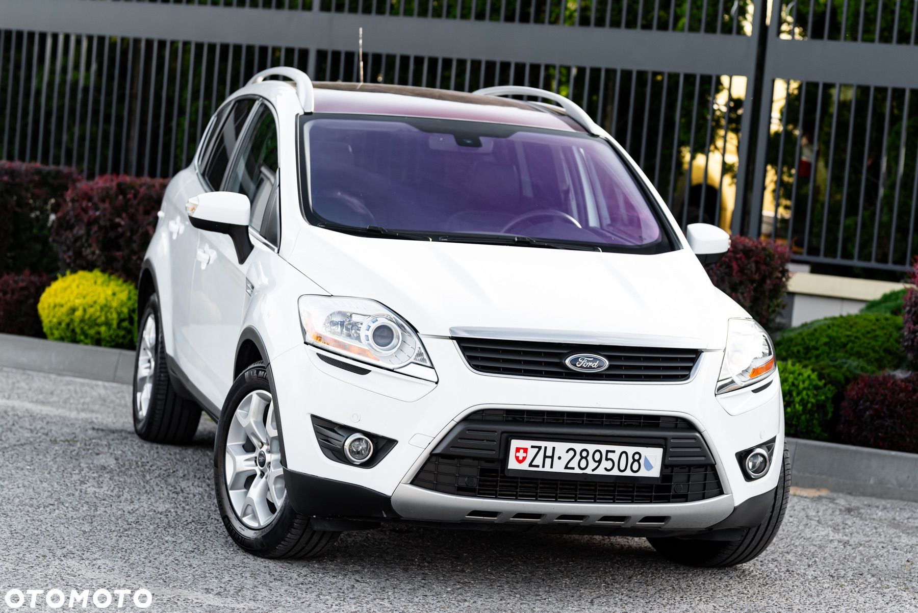 Ford Kuga 2.0 TDCi 4x4 Titanium - 1