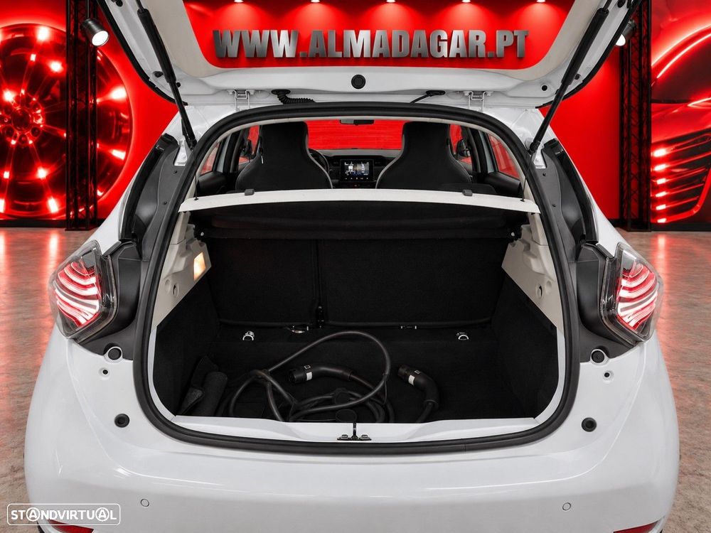 Renault Zoe (c/ Bateria) Limited 50 - 8