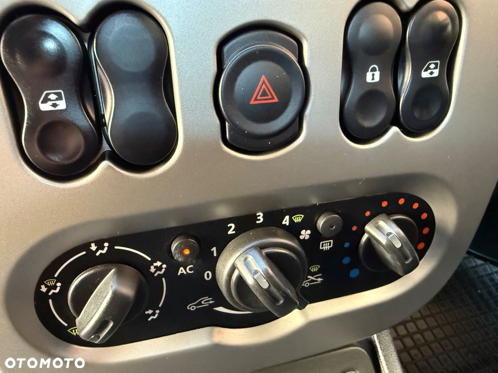 Dacia Duster dCi 110 FAP 4x4 Delsey - 22