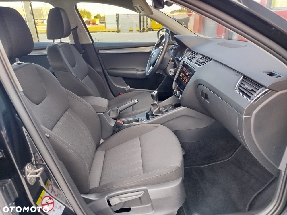 Skoda Octavia 1.6 TDI Premium Edition - 13