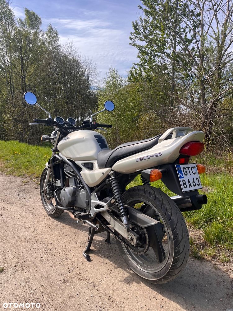 Kawasaki ER - 2