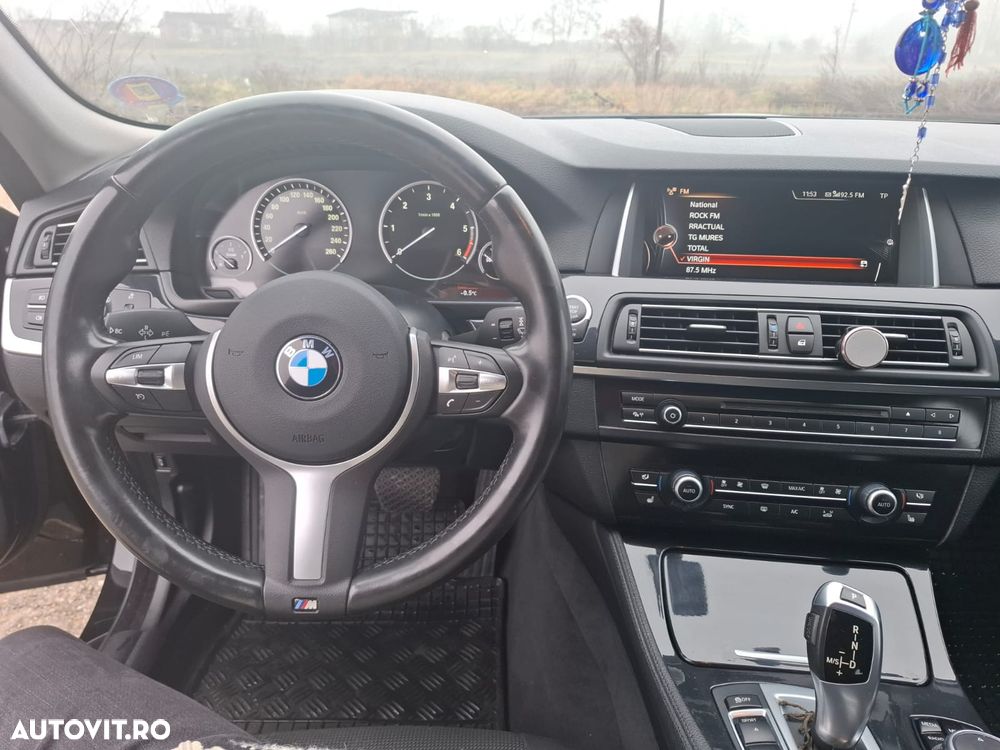 BMW Seria 5 520d Aut. - 12