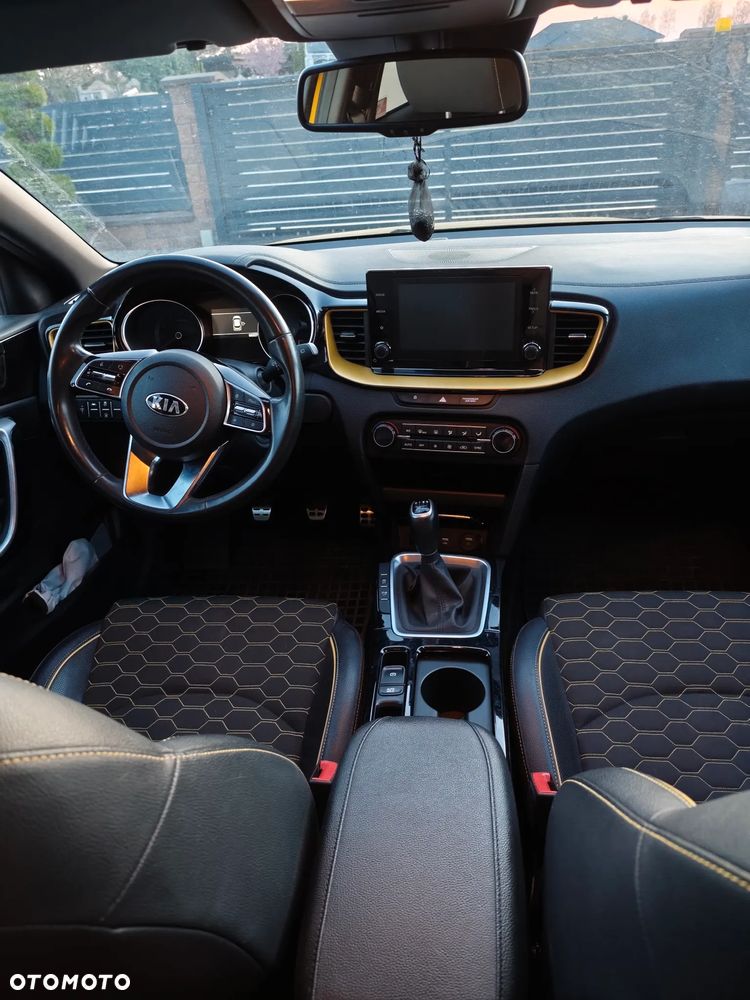 Kia XCeed 1.5 T-GDI L - 10