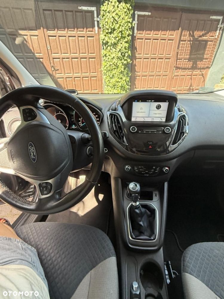Ford Tourneo Courier 1.0 EcoBoost Titanium - 18