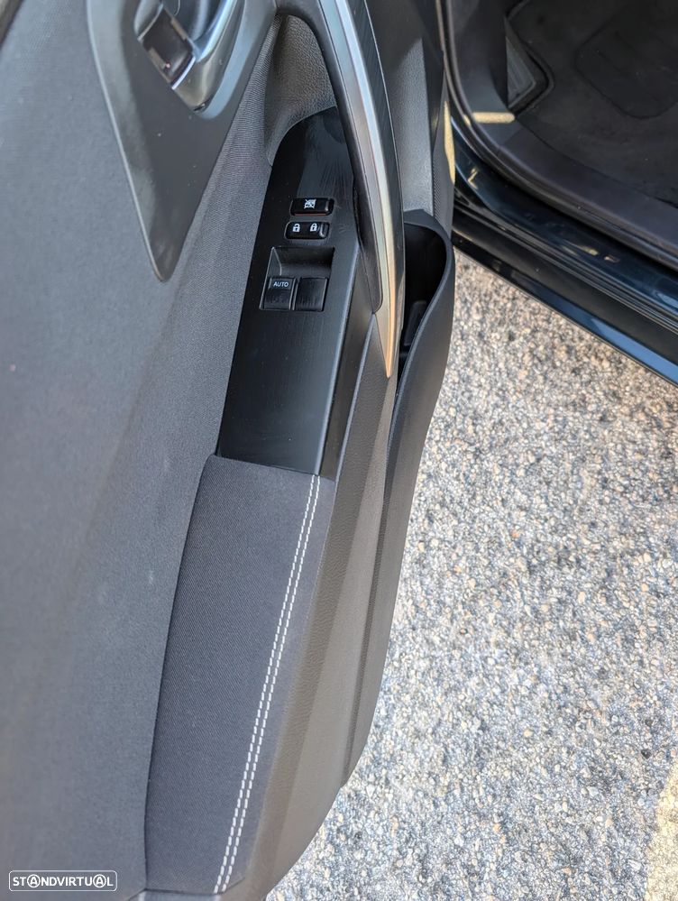 Toyota Auris - 15