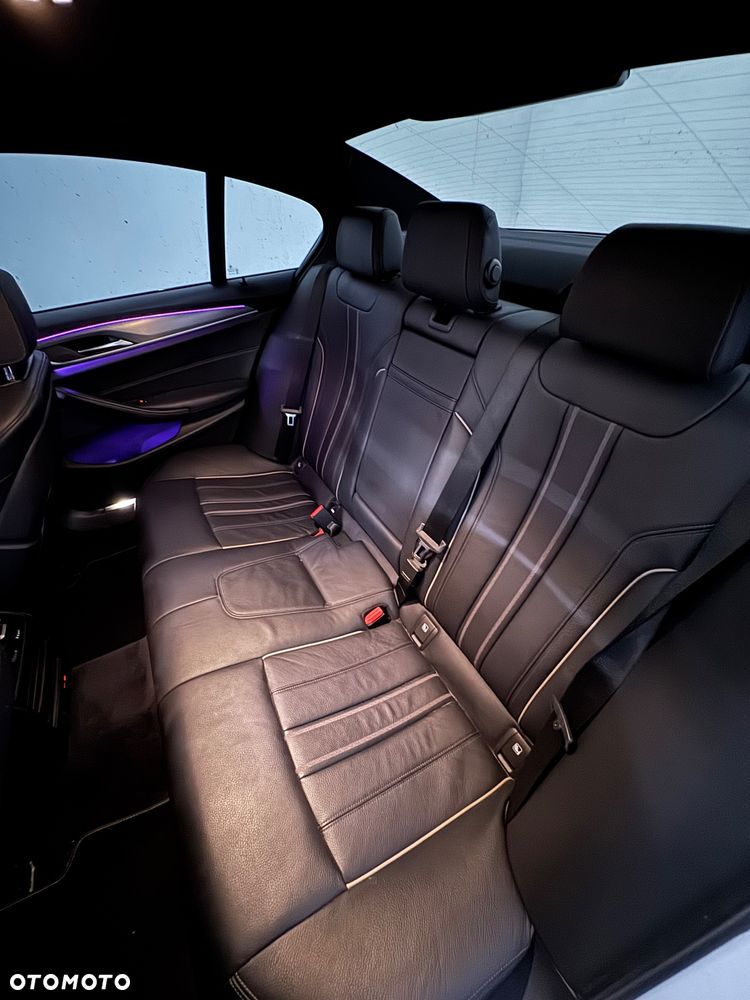BMW Seria 5 520i GPF M Sport sport - 7