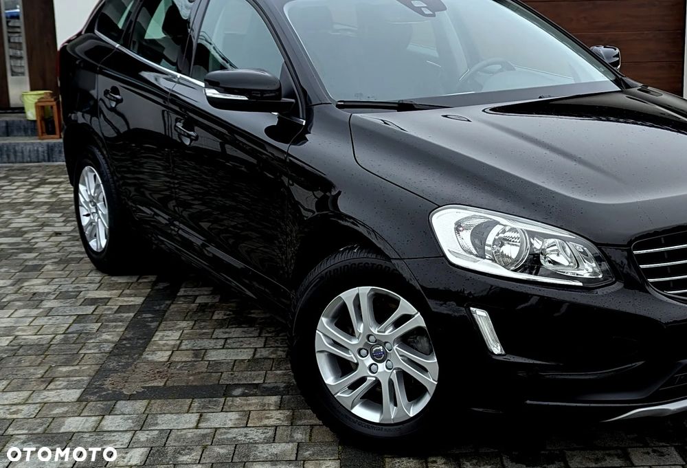 Volvo XC 60 D3 Geartronic Momentum - 22