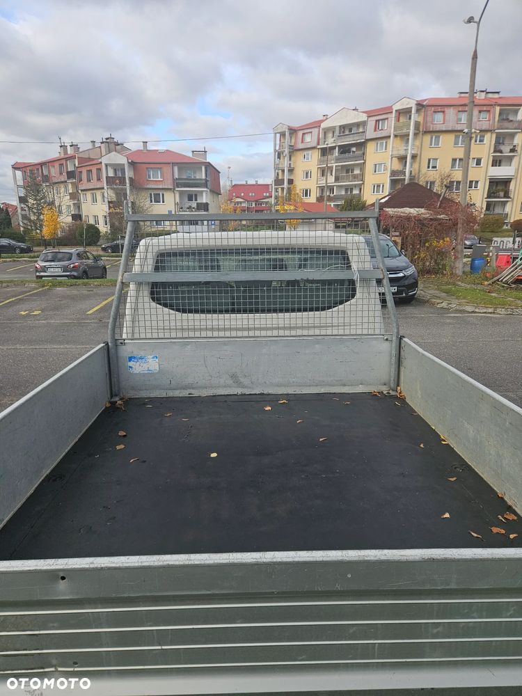 Volkswagen Transporter T5 - 2