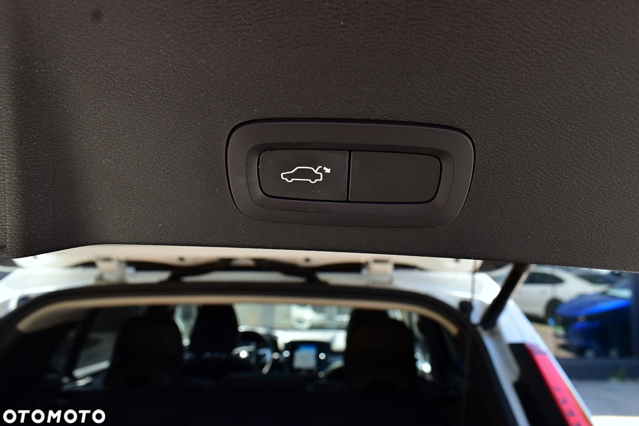 Volvo XC 40 T5 AWD Momentum Pro - 22