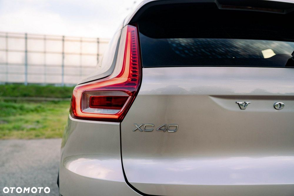 Volvo XC 40 T5 Plug-In Hybrid Plus Bright - 13