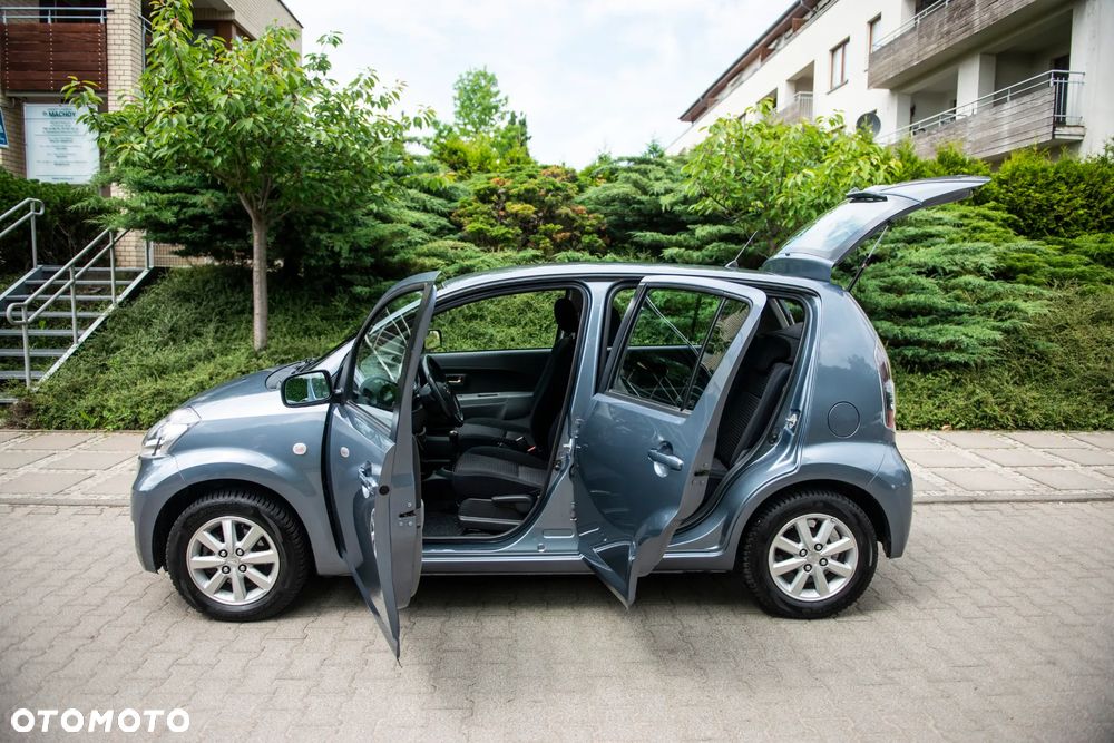 Daihatsu Sirion 1.3 CooLine - 8