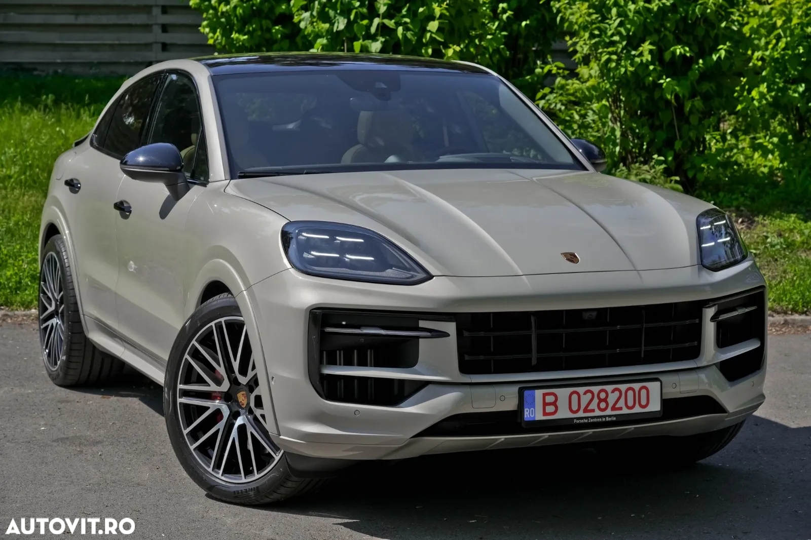 Porsche Cayenne Coupe - 15