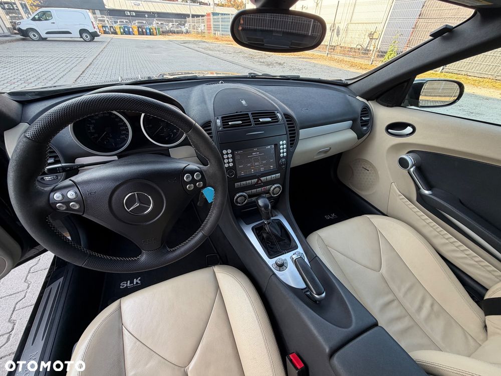 Mercedes-Benz SLK 350 - 19