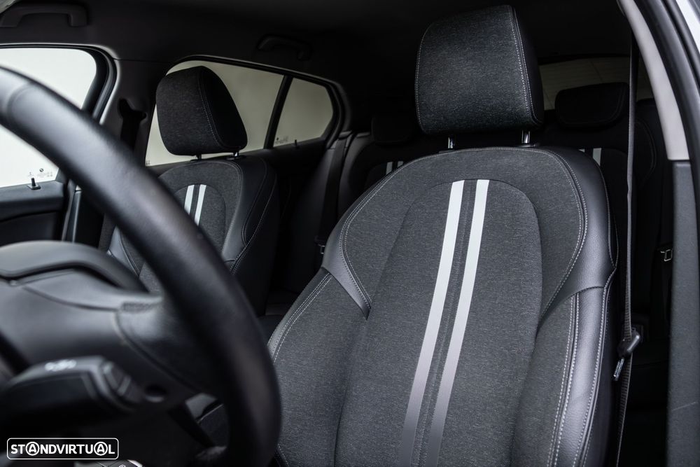 BMW 118 d Line Sport - 28