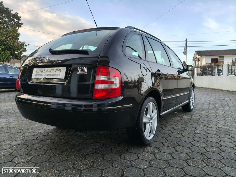 Skoda Fabia Break 1.2 Sport - 4