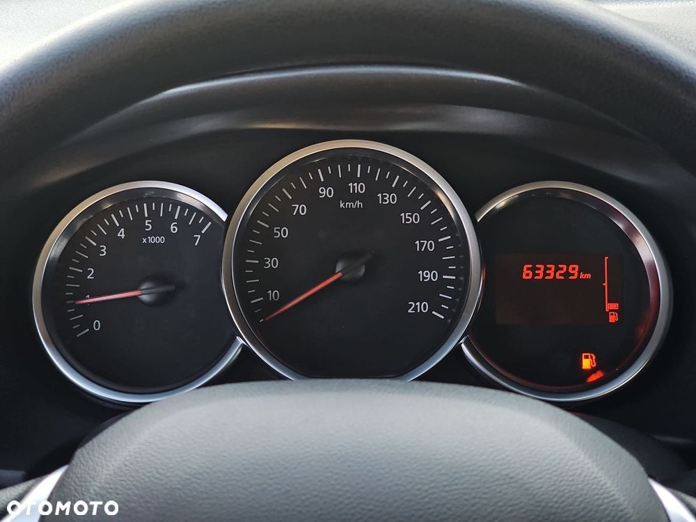 Dacia Sandero - 17