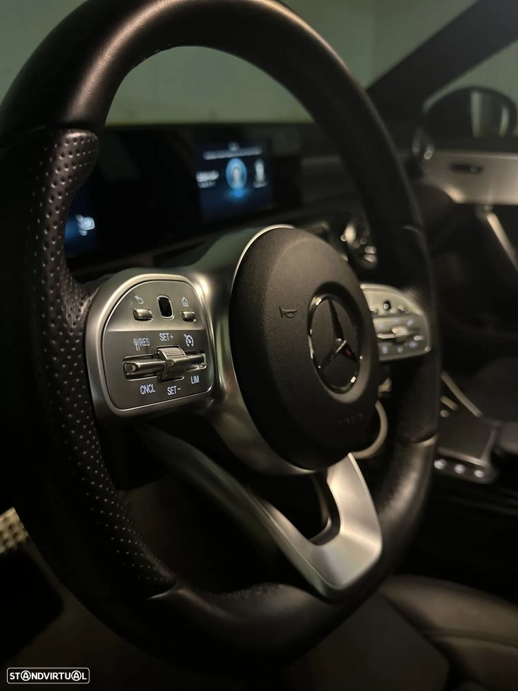 Mercedes-Benz A 250 e 8G-DCT AMG Line - 10