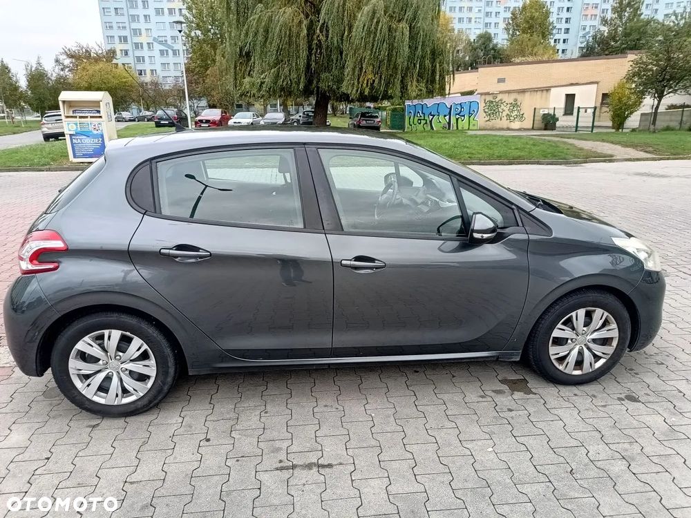 Peugeot 208 1.4 HDi Access - 9