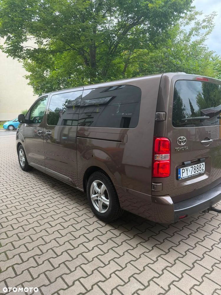 Toyota ProAce Kombi D-4D Long 2,8t - 4