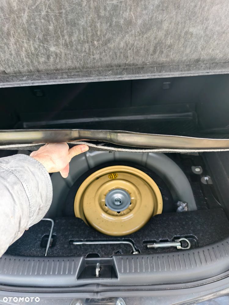 Mazda 3 1.6 MZR Active - 14