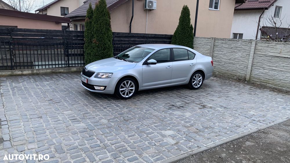 Skoda Octavia 1.4 TSI ELEGANCE - 21