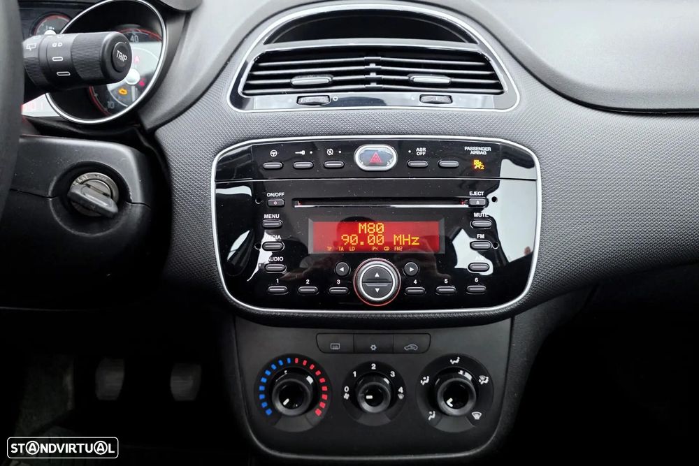 Fiat Punto 1.3 M-Jet Easy S&S - 18