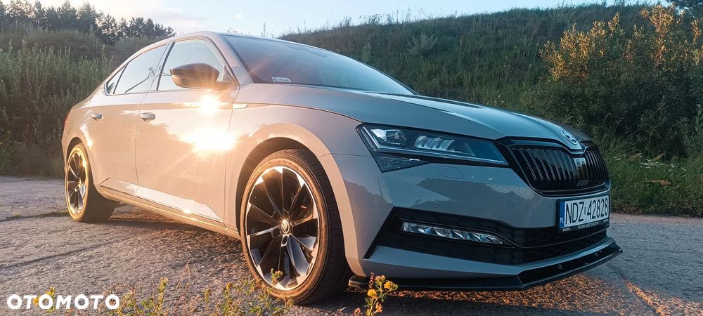 Skoda Superb 2.0 TSI Sportline DSG - 16