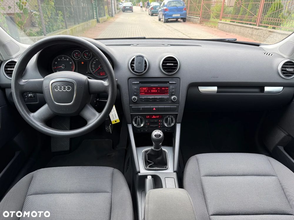 Audi A3 Sportback 1.6 Ambition - 3