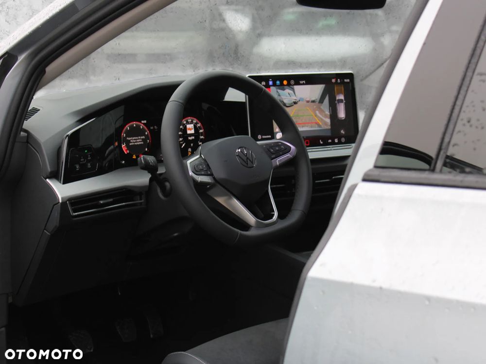 Volkswagen Golf 1.5 eTSI mHEV Life DSG - 12