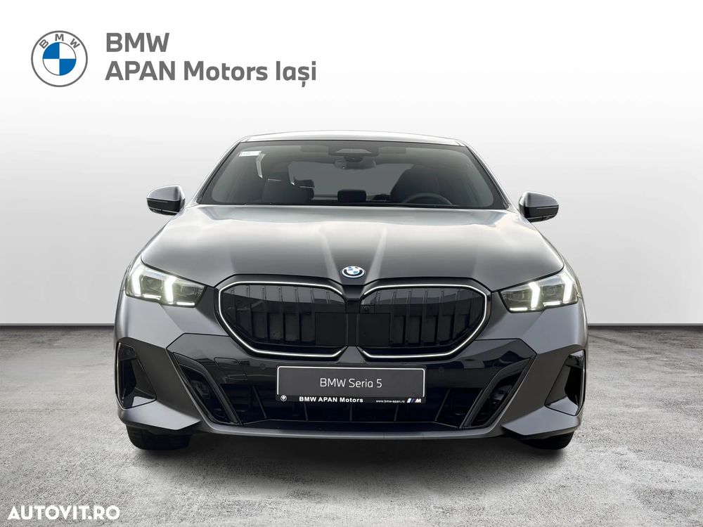 BMW Seria 5 550e xDrive AT PHEV - 2