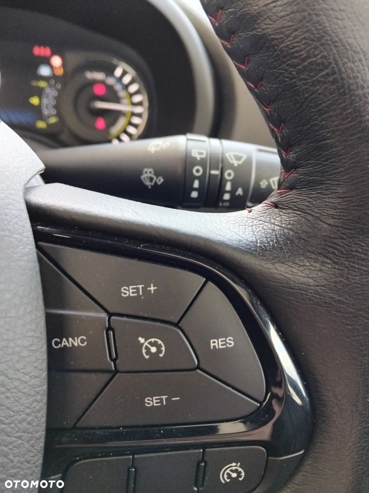 Jeep Renegade - 13